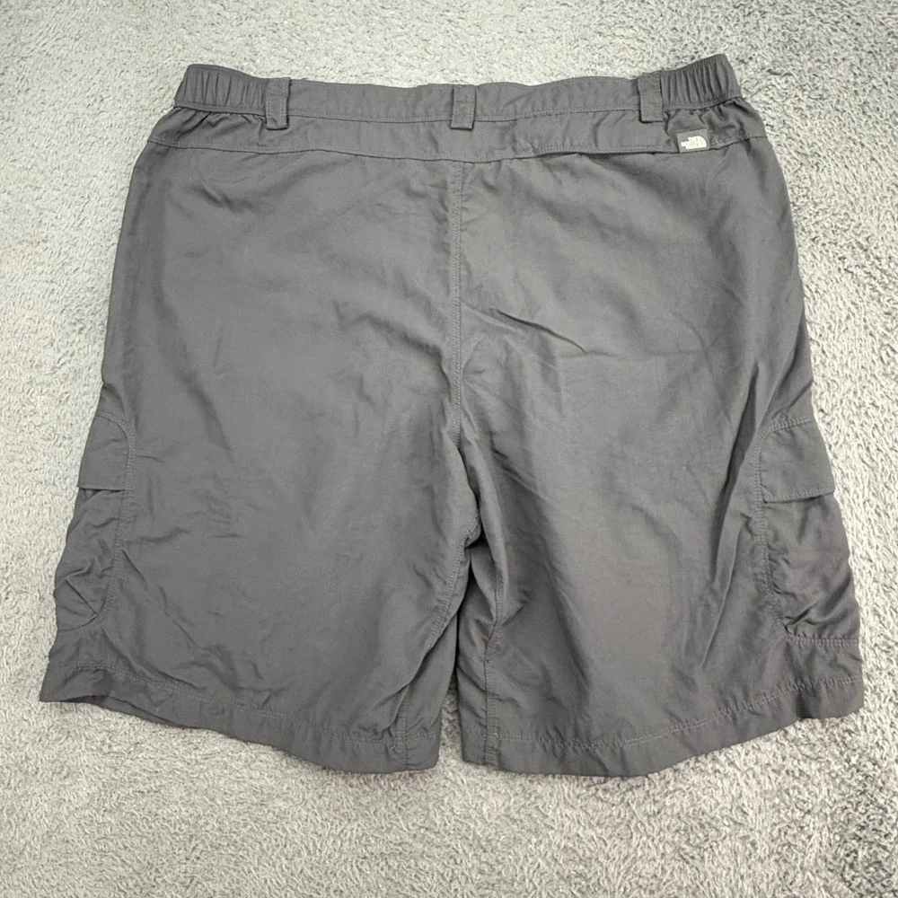 The North Face Cargo‎ Shorts Mens XL Grey Nylon Ripstop Hiking Outdoor 2080